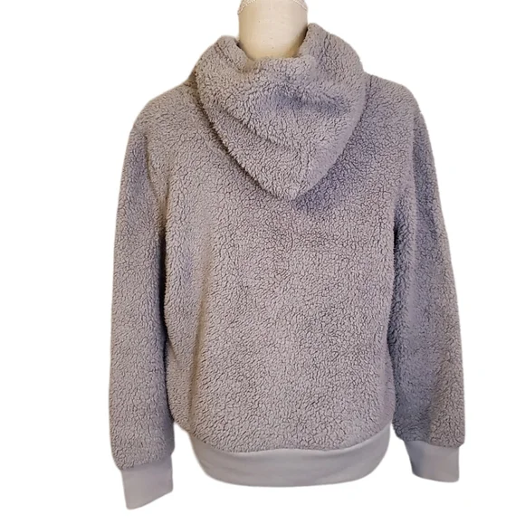 HIPPIE ROSE | Women's gray pullover sherpa hoodie sweater. - Picture 3 of 8